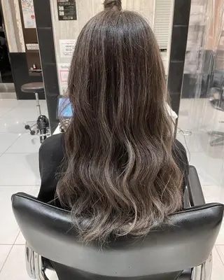 ロング カラー 神戸 大輝のヘアスタイル