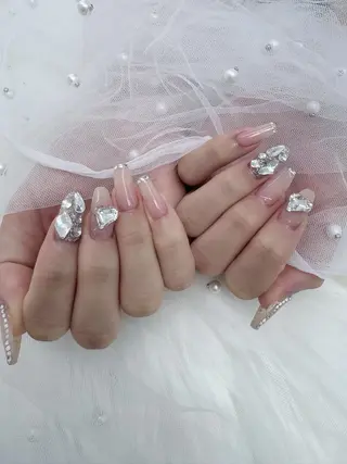 ネイル Mel所属・𝐌𝐞𝐥 𝐧𝐚𝐢𝐥のネイルデザイン