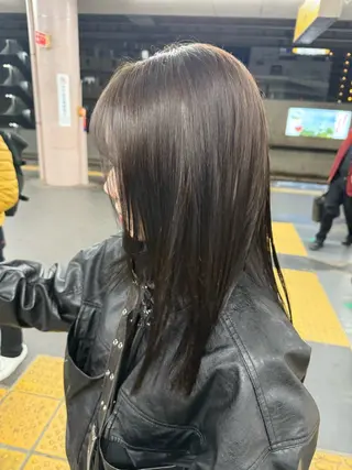 セミロング カラー _WHITE+ 南海難波店所属・水素カラー/ 髪質改善水素/そらねのヘアスタイル