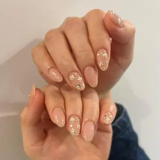 ネイル REHTOF |朝7時Open☀️のネイルデザイン