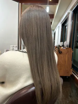 カラー 坂本 瑞季 🤍 髪質改善のヘアスタイル