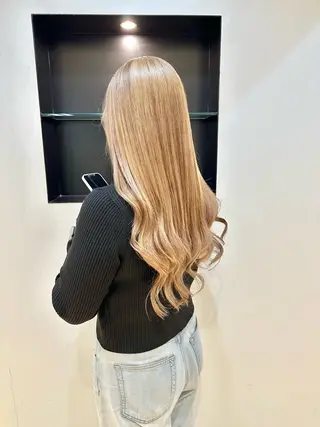ロング カラー TAYA大阪上本町所属・【ダブルカラー/縮毛 矯正】十場のヘアスタイル