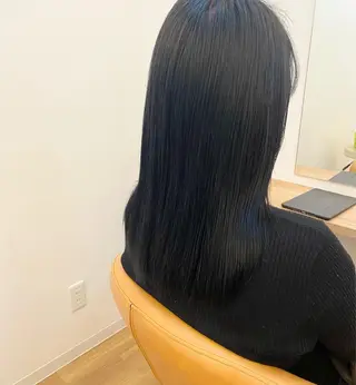 ロング 林 瑠夏のヘアスタイル