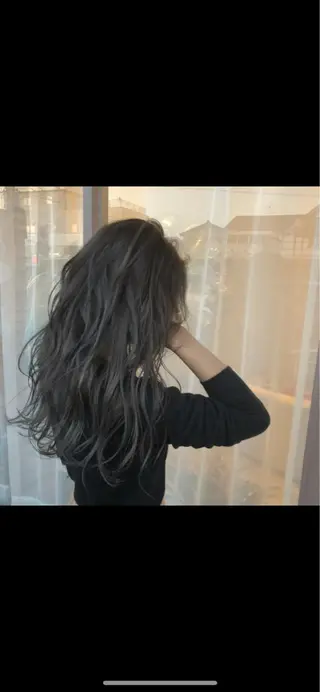 ロング カラー パーマ ヘアアレンジ メンズ キッズ ネイル マツエク・マツパ 山崎 義弘のヘアスタイル