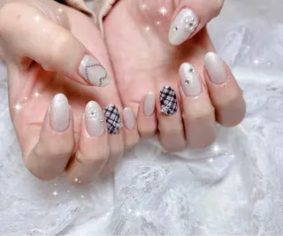 ネイル FLARE NAIL フレアネイルのネイルデザイン