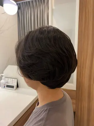 ショート 村中 逸紀のヘアスタイル