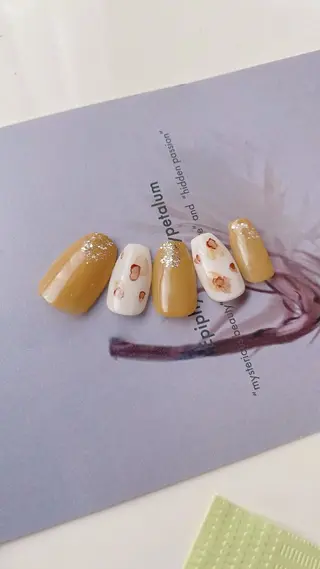 ネイル 菅野 愛のネイルデザイン