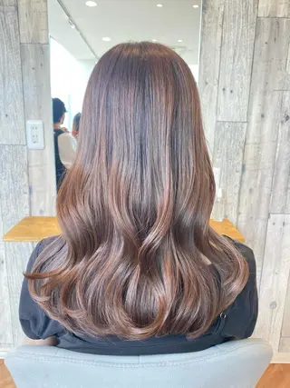 セミロング カラー 韓国ヘア顔周りカット 艶髪ベージュtamaのヘアスタイル