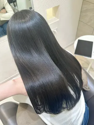 ロング カラー 韓国レイヤー/酸性 ストレート/髪質改善のヘアスタイル