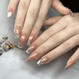 ネイル Dia Nail AKIのネイルデザイン