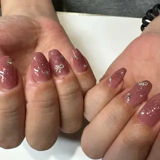 ネイル 椎葉 麻里矢のネイルデザイン