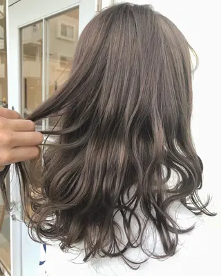 ロング カラー sano sayakaのヘアスタイル