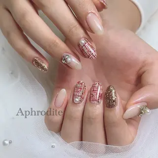 ネイル Aphrodite パラジェル認定サロンのネイルデザイン