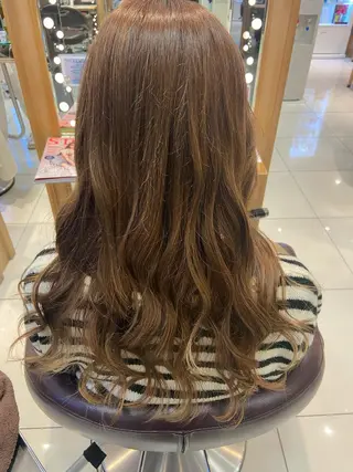 ロング カラー なつな/ 透明感カラーのヘアスタイル