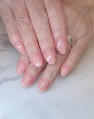 ネイル 渡邉 真衣のネイルデザイン