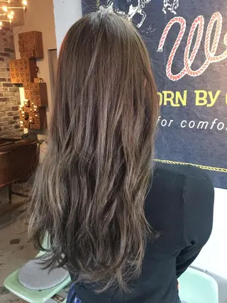 ロング カラー 代表 中島貴志のヘアスタイル