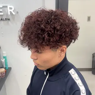 パーマ メンズ 曲がる縮毛矯正 LIBER 岩名のヘアスタイル