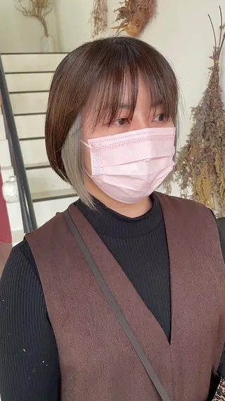 ショート カラー noa.所属・🎨カラー専門家🎨 チャーリーのヘアスタイル