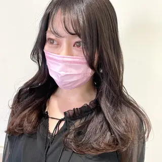 セミロング カラー スナコザワ レナのヘアスタイル