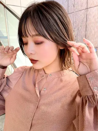 ミディアム カラー 結べるレイヤーボブ くびれLady表参道のヘアスタイル