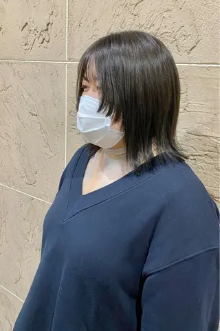 ミディアム カラー 菊地 紗矢のヘアスタイル