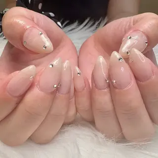 ネイル VIVA NAIL所属・自爪を傷つけない フィルイン3500円のネイルデザイン