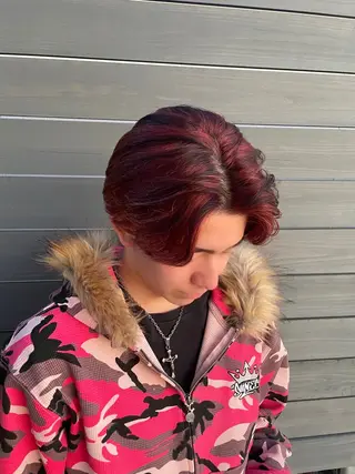 カラー 早坂 あおいのヘアスタイル
