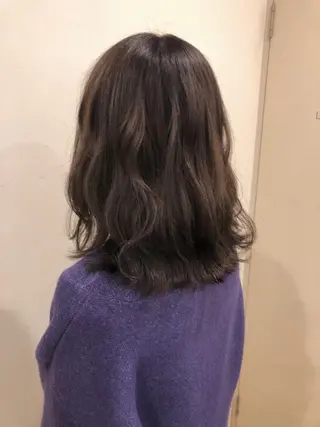 ミディアム カラー 🦩レイヤー|透明感 カラー🦩makoのヘアスタイル