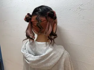 ブリーチ/髪質改善 店長　板垣智大のヘアスタイル