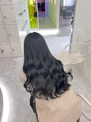 ロング カラー 韓国風暗髪🐈⬛ 🩶KOUMIのヘアスタイル