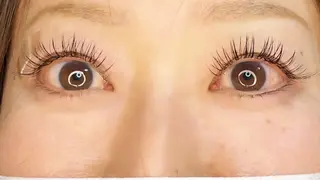 マツエク・マツパ salonde CHANELのマツエク・マツパデザイン