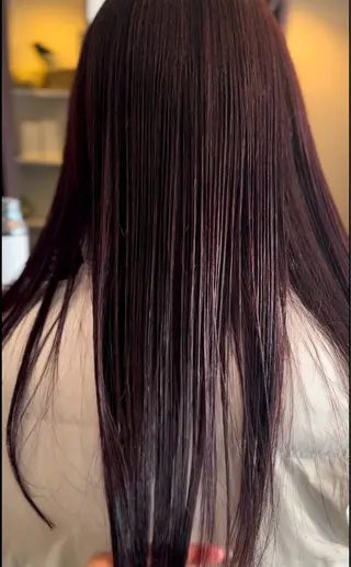 ロング モダンクラフト新田東店所属・高野 春菜のヘアスタイル