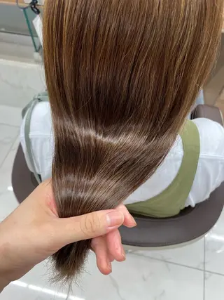 セミロング 西山梨々【12/1〜 産休を頂きます🎀】のヘアスタイル