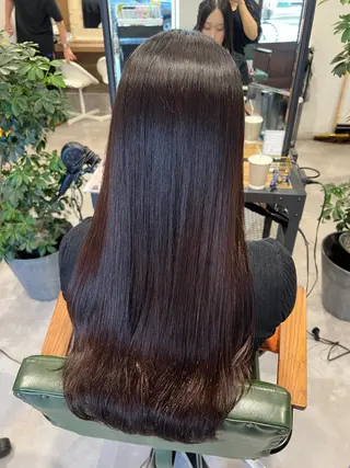 ロング パーマ 韓国風レイヤー ∕ 大隣 里桜のヘアスタイル