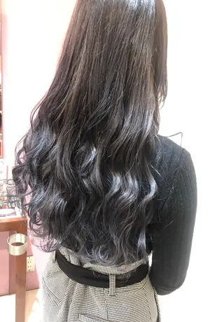 ロング カラー 大阪長居🌱野見山 卓也のヘアスタイル