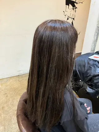 ロング カラー 松原 樹里のヘアスタイル