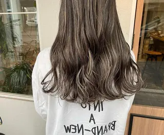 ロング たなか もえなのヘアスタイル