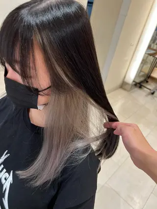 カラー 久永 菫のヘアスタイル