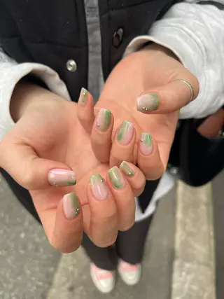 ネイル Yurina. tのネイルデザイン