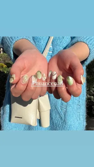 ネイル 淡色ネイル 🎀moeのネイルデザイン