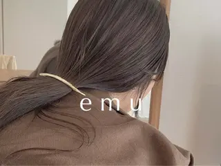 ロング カラー emu所属・𝘬𝘢𝘳𝘪𝘯 /𝙚𝙢𝙪/赤坂のヘアスタイル