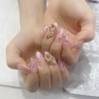 ネイル M's Beautysalon所属・M's 新小岩  Yunaのマツエク・マツパデザイン