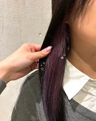 ロング カラー 小木曽 里華のヘアスタイル