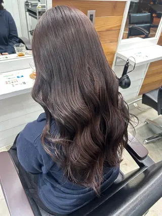 ロング カラー ナチュラル大人っぽい スタイル　MAORIのヘアスタイル