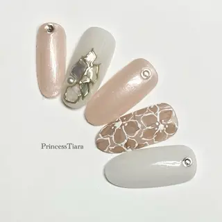 ネイル Grantulle collegeのネイルデザイン