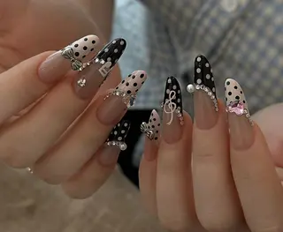 ネイル 🍑 momo_nailのネイルデザイン