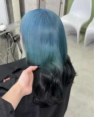 セミロング iki omotesando所属・KIRYU SARAのヘアスタイル