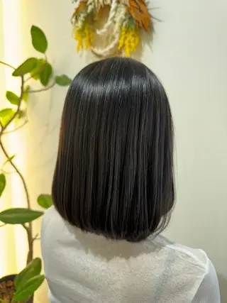 ミディアム 平田 愛奈のヘアスタイル