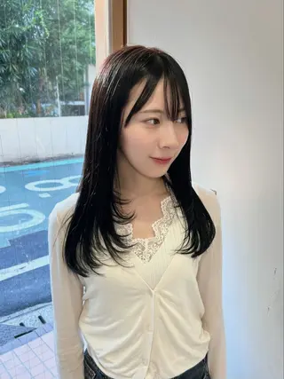 ロング カラー レイヤーカット🐺 ヒナ🩶のヘアスタイル