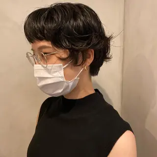 ショート パーマ Aust hair Stella新宿所属・Yuki☺︎パーマ レイヤーカットウルフのヘアスタイル